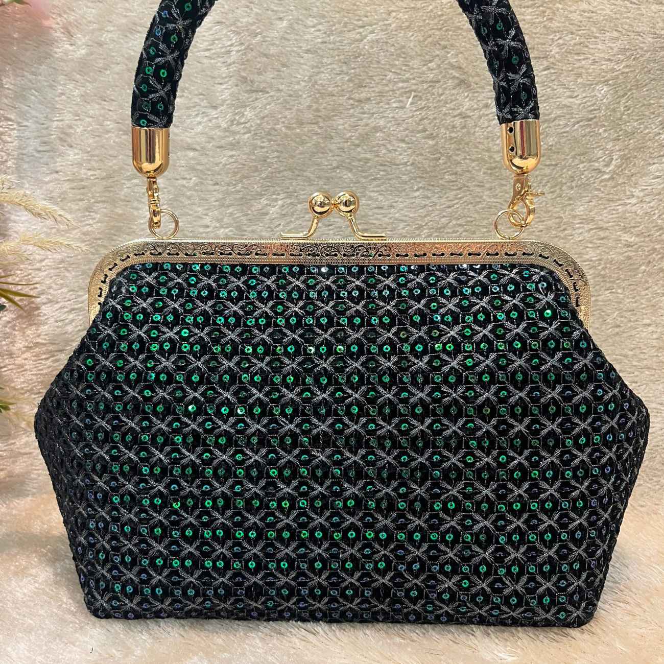 Persische Damen-Clutch – Suzani-Stickerei, geeignet für Feier & Party