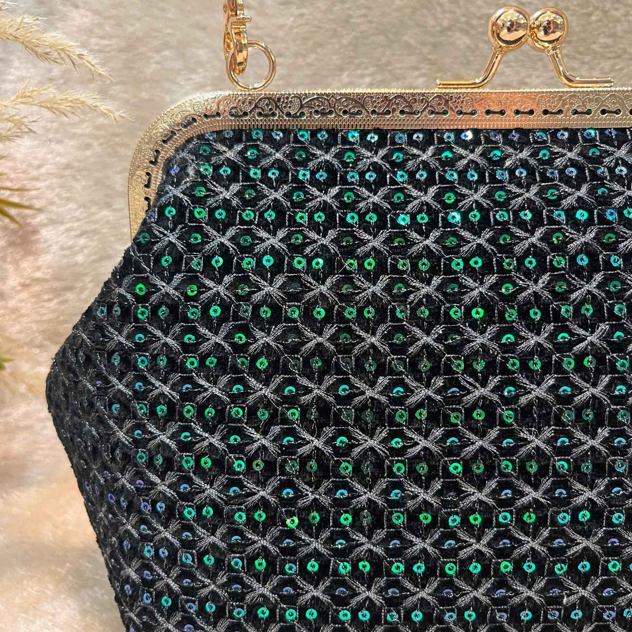 Persische Damen-Clutch – Suzani-Stickerei, geeignet für Feier & Party