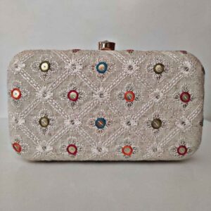Persische Damen-Clutch – Suzani-Stickerei in Gold, geeignet für Feier & Party