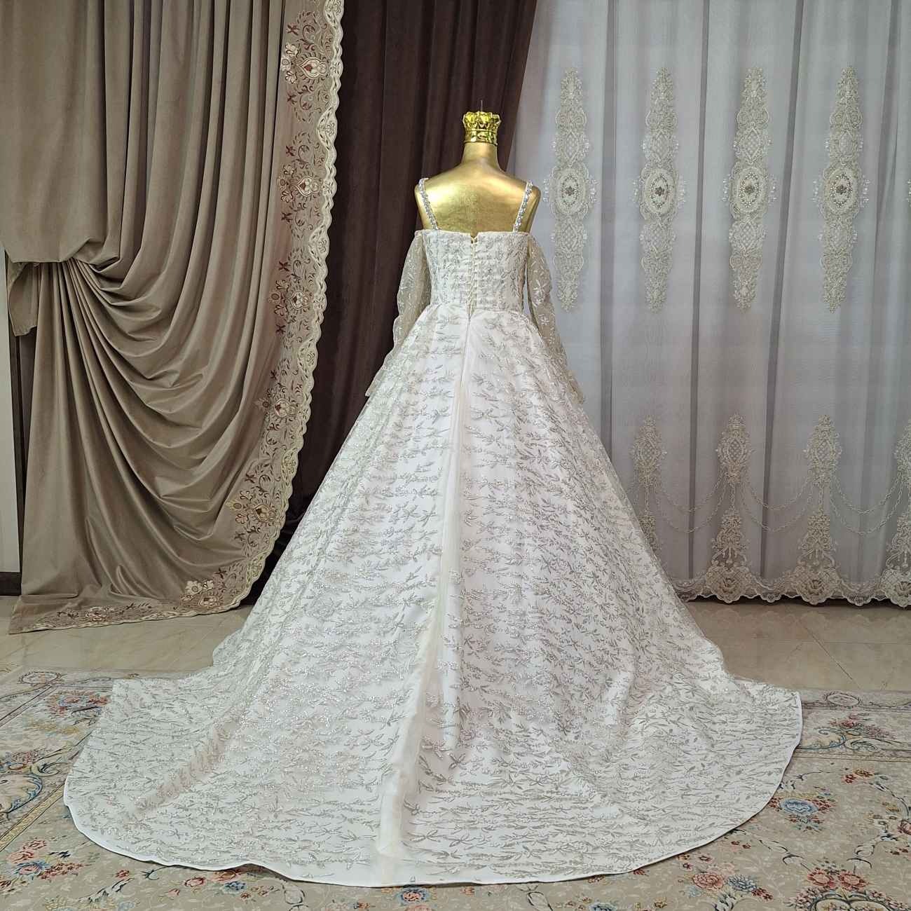 Hochzeitskleid – Modell Sternennacht, Eleganz und moderner Stil