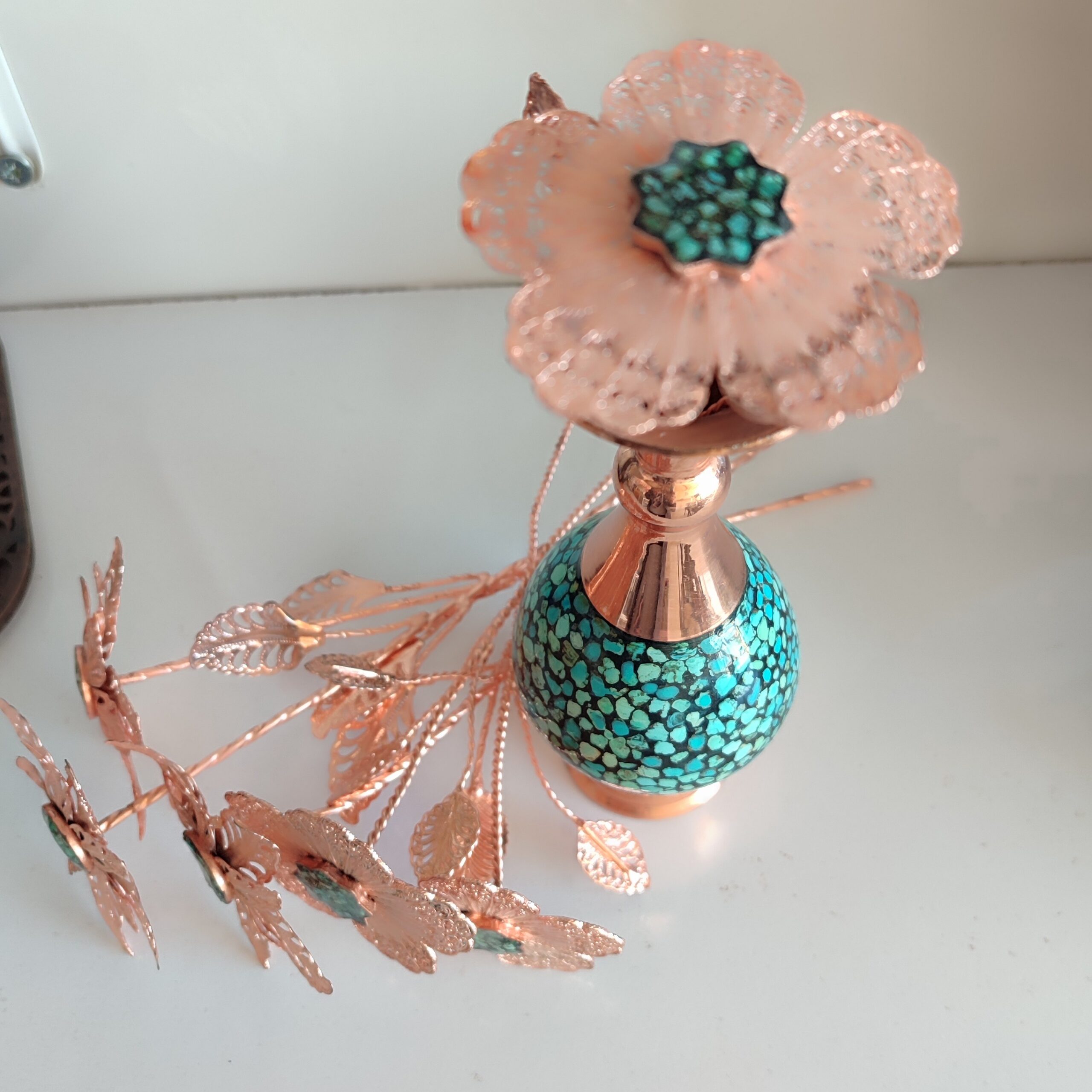 Kupferne Rosenblume Handgefertigt – Ideal als Geschenk & Wohnaccessoire – Florale Kunst (x10)