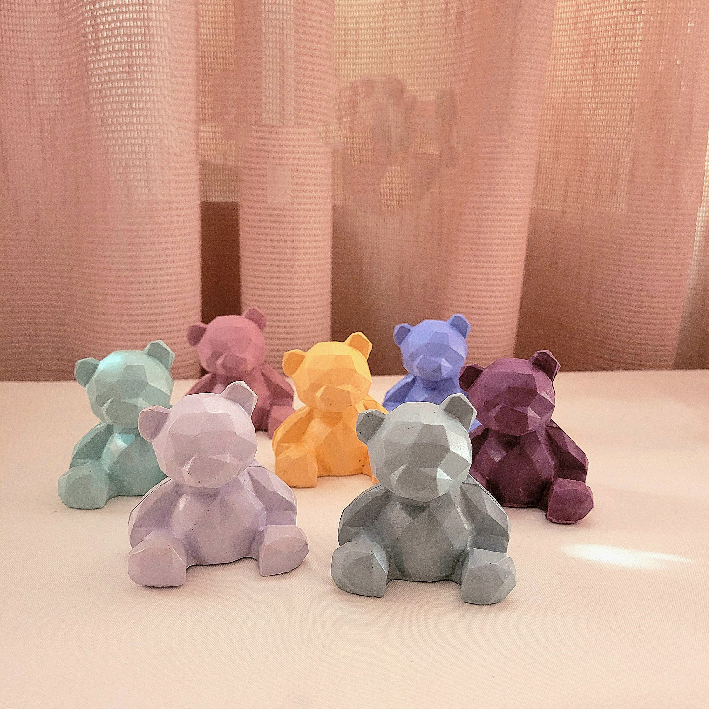 Geometrische Teddy-Bär Kubismus Figur – Künstlerische Kubismus Dekor Idee (Set von 2)