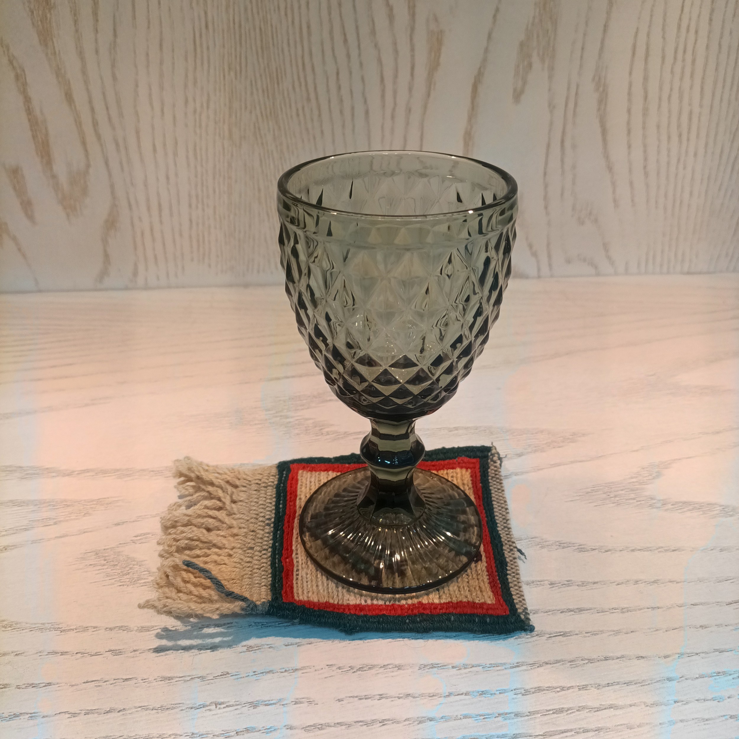 Handgewebter persischer Kilim-Untersetzer – Dekorativ im Blumenmuster