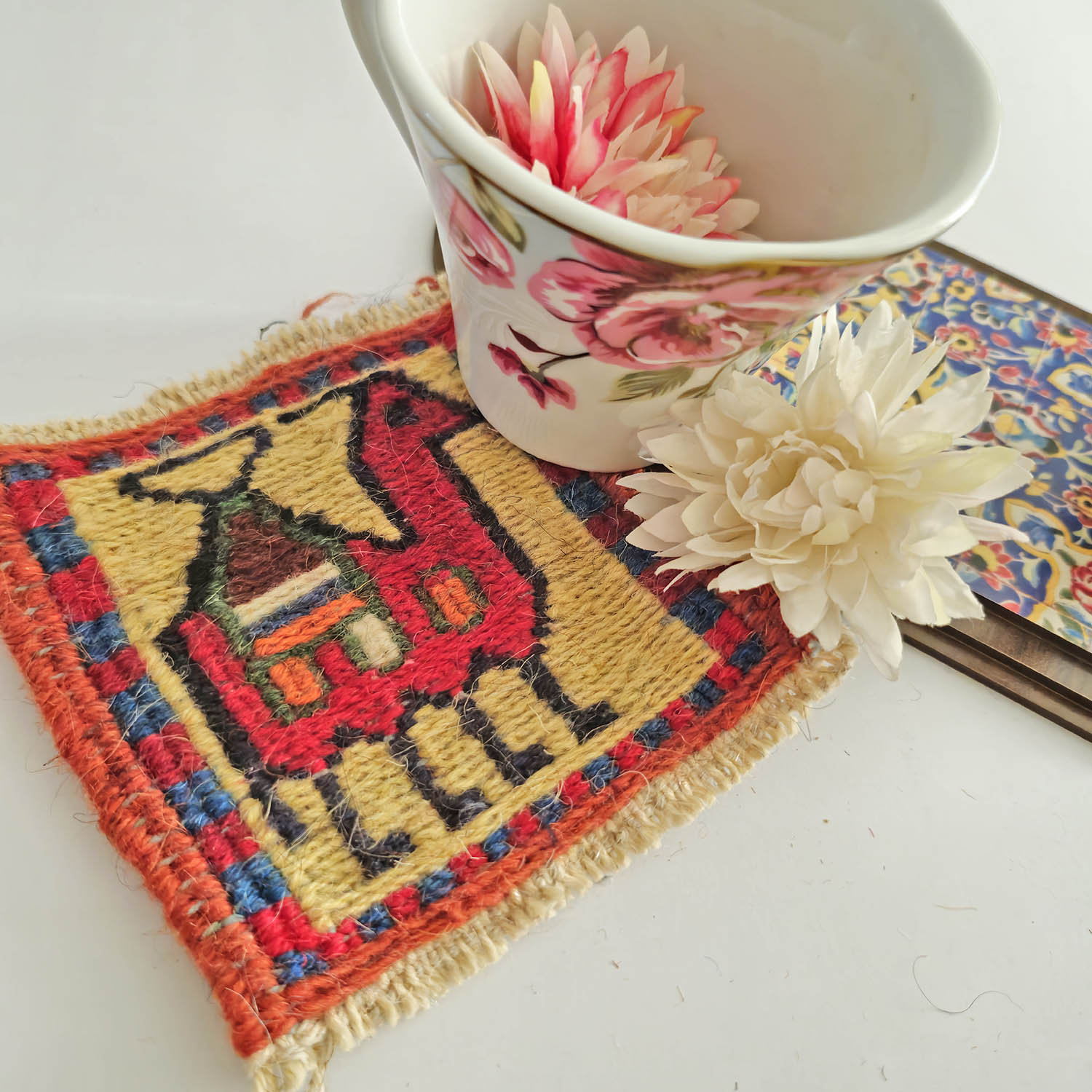 Handgewebter persischer Kilim-Untersetzer für Tischdekorationen