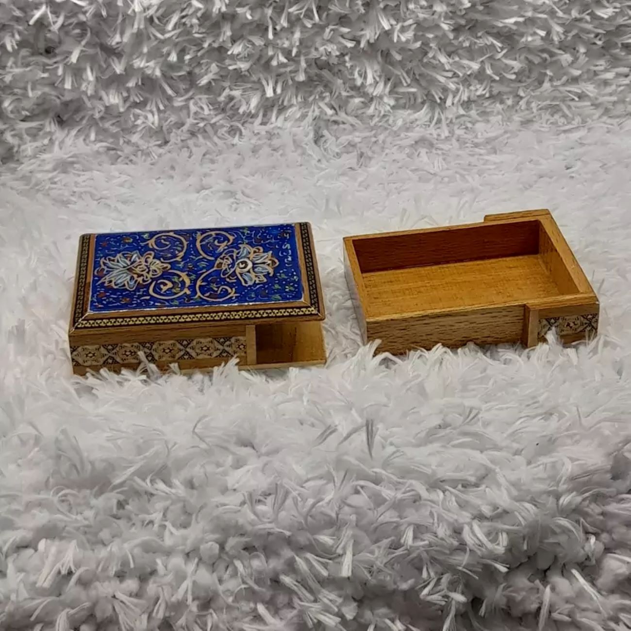 Khatamkari Visitenkartenhalter mit floralem Design – Zubehör und Geschenk, Modell Tazhib