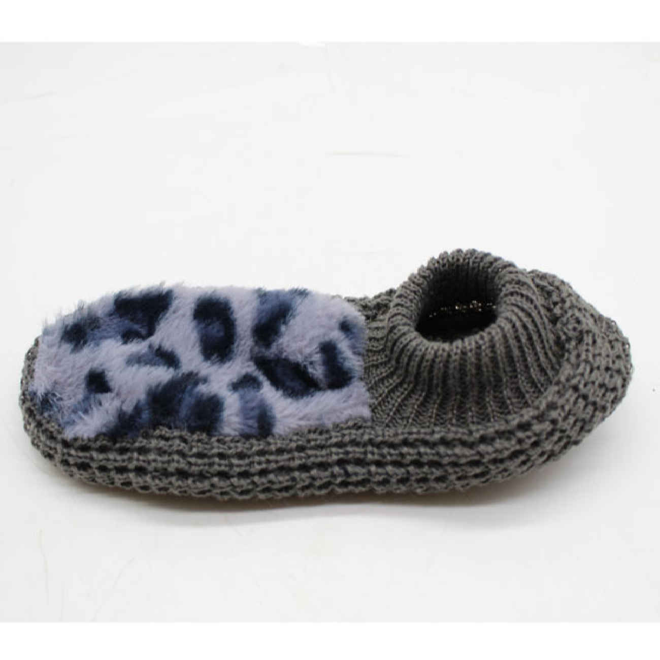 Damen-Häkelhausschuhe Nikta – Wintergeeignet mit Leopardenmuster in Grau
