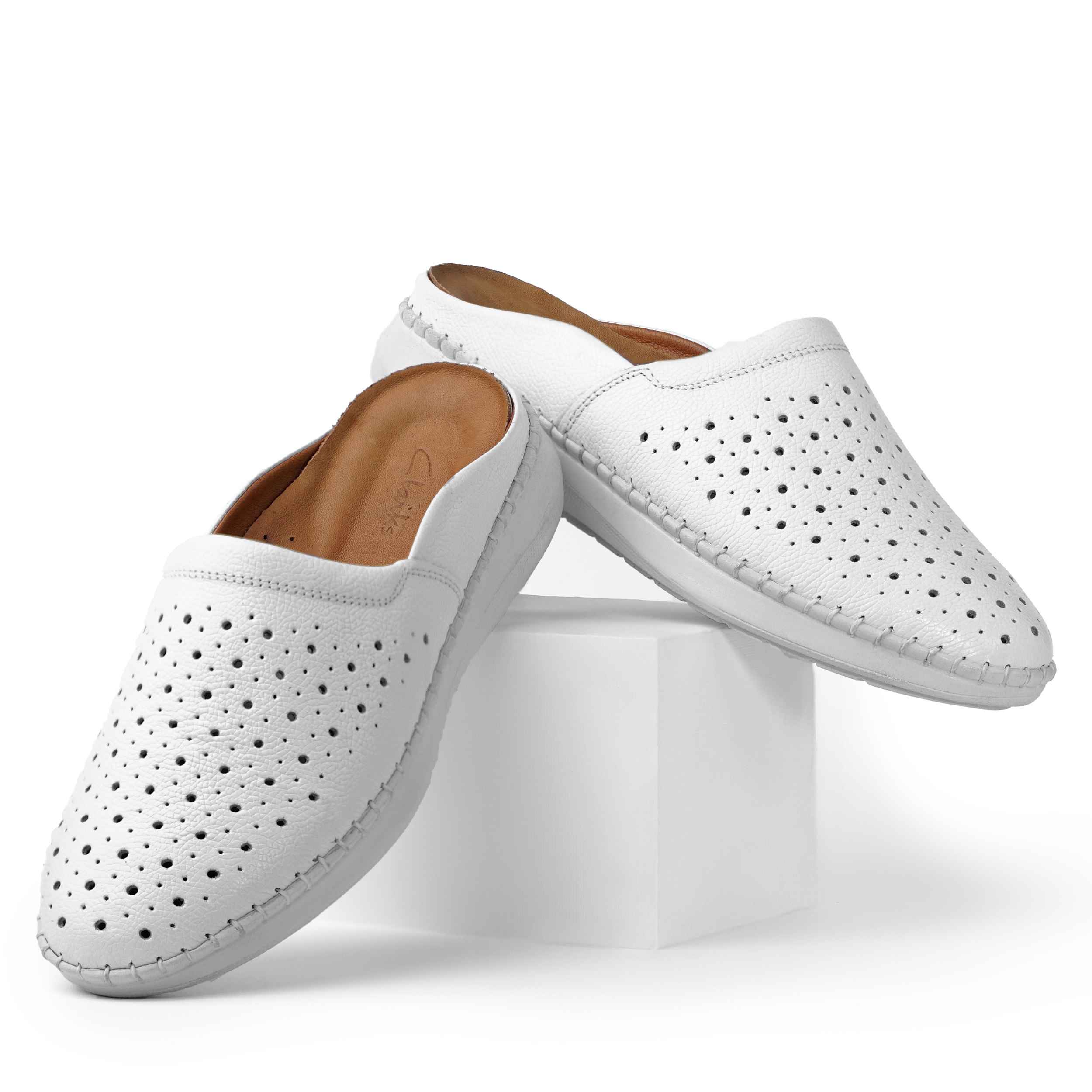 Frauen Mules Schuhe aus natürlichem Leder – Für Komfort und Stil in Weiß