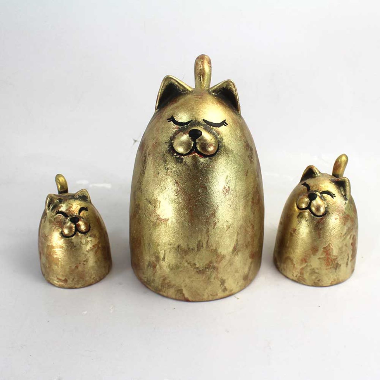 Katzenfiguren-Set aus Polyester (3-teilig) – Elegante Deko für Ihr Zuhause