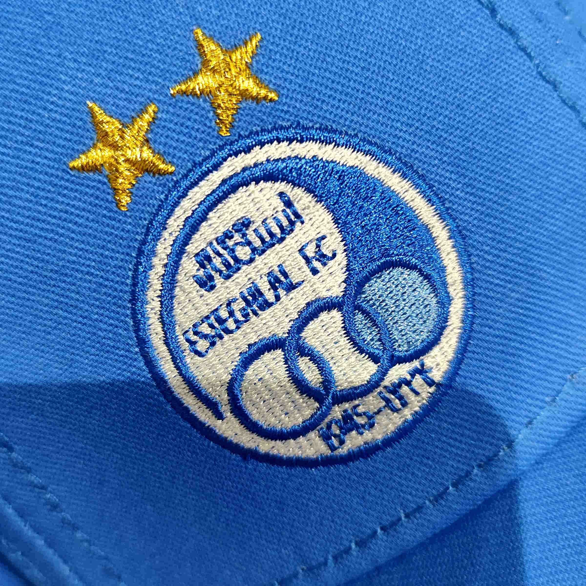 Esteghlal Fan Cap – Perfekt für den Spieltag und den Alltag