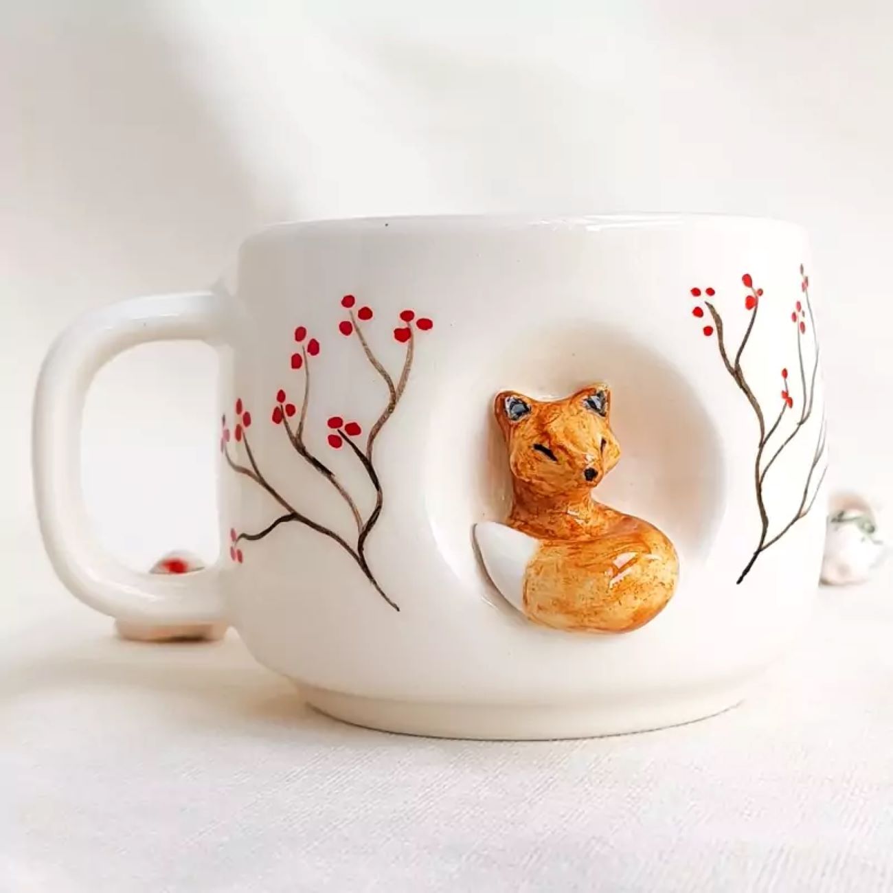 Fantasy-Keramiktasse im Fuchs-Design – Charmantes Trinkgefäß für Tierliebhaber