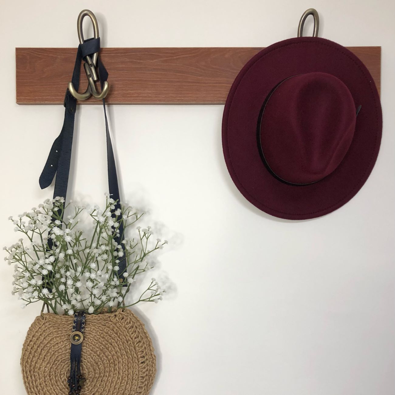 Fedora Shapoo Hut mit Stilvollem Band – Elegantes & Einzigartiges Design