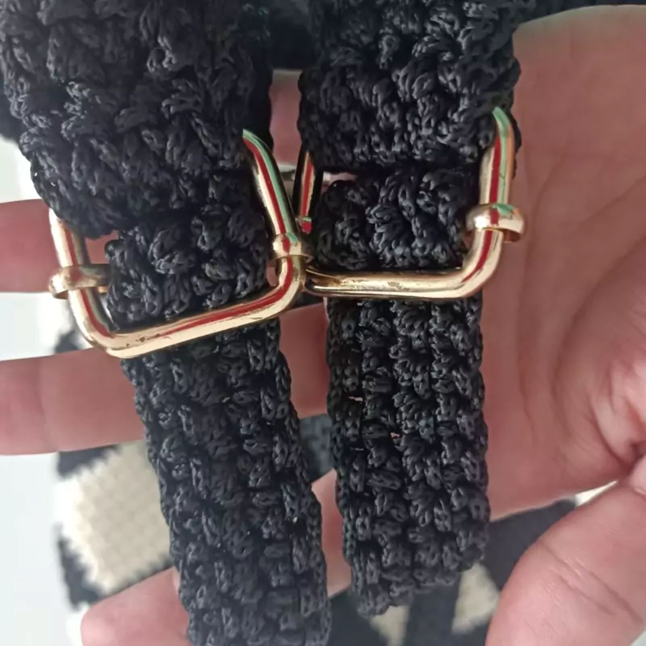Handgemachte tunesische Häkel Tasche – Schwarz & Weiß