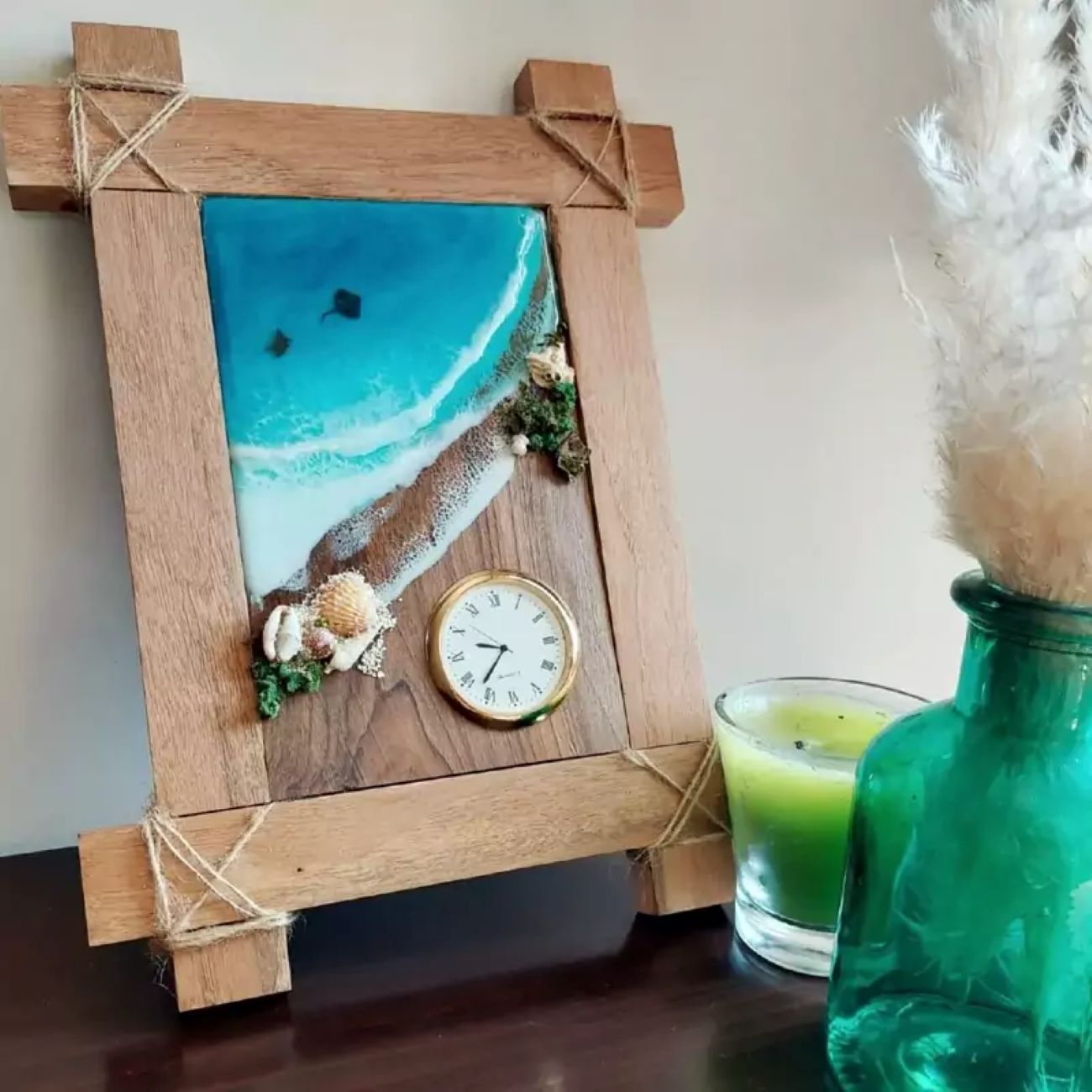 Handgefertigte Harz-Wanduhr – Abstrakter Stil Dunkelheit
