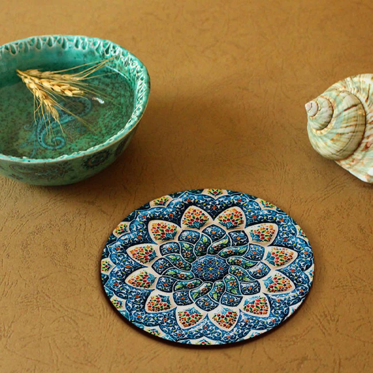 Iranisch inspirierte Holzuntersetzer – Antikes Handwerk & moderner Stil (Set mit 6 Stück)