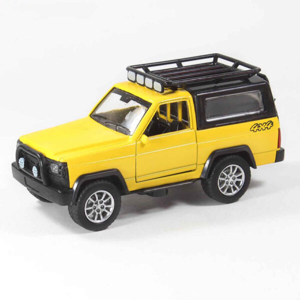 Nissan Patrol 1988 Spielzeugauto – 4×4 Modell, Perfekt für Sammler und Off-Road-Fans