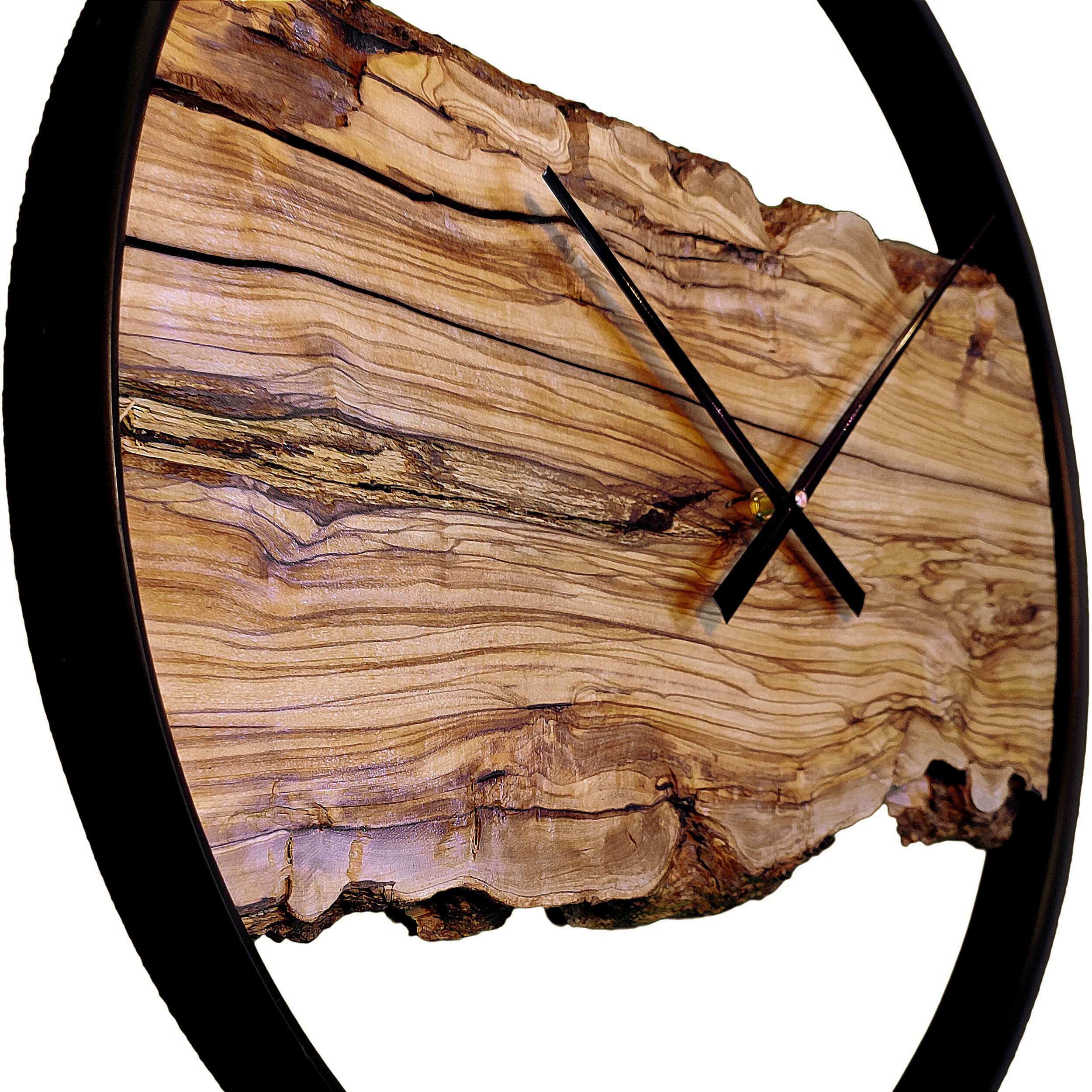 Rustikale Holzwanduhr – Handgefertigte, umweltfreundliche Wandkunst