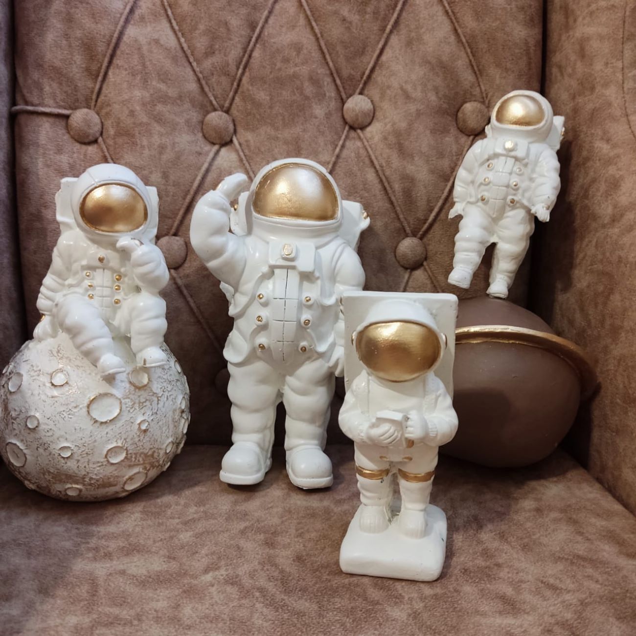 Set aus 4 Astronauten-Figuren – Für eine besondere Heimdekoration
