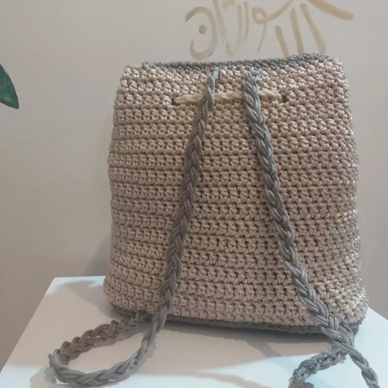 Handgefertigter Häkel-Rucksack für Kinder im Cartoon-Design – Süß und Stilvoll