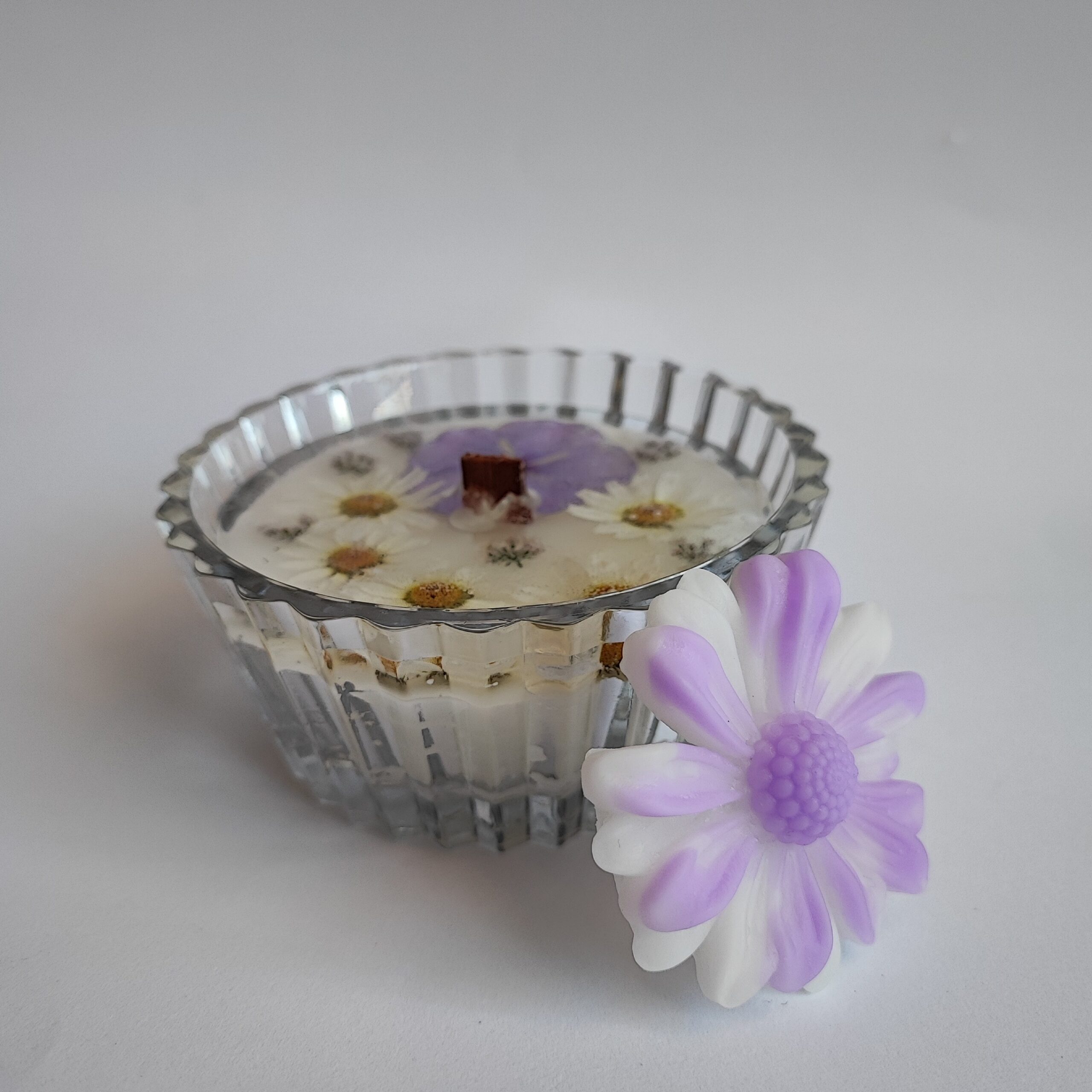 Kamillenblüte Glaskerzen – Handgefertigte Eleganz