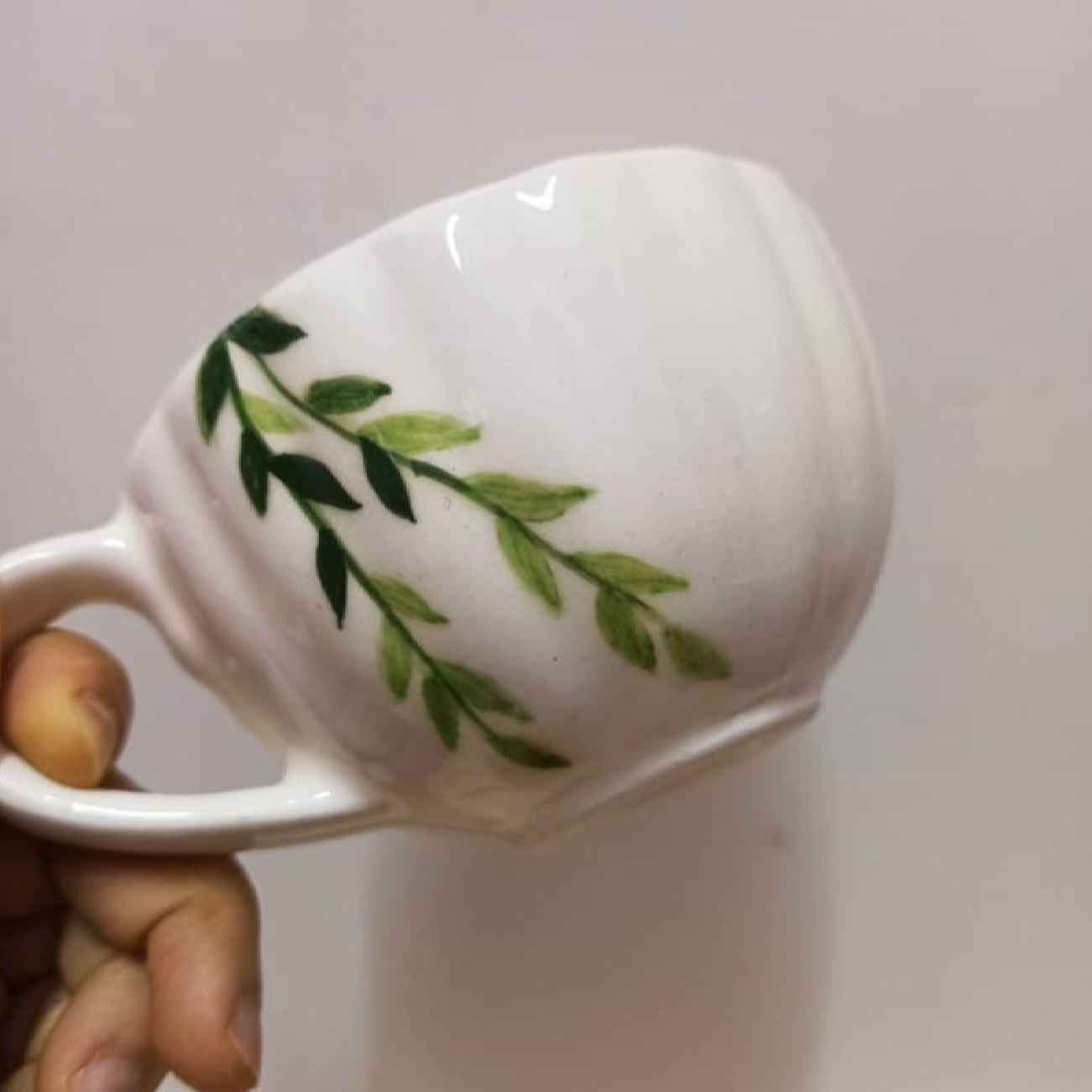 Set mit 2 handgefertigten persischen Kupfer-Weingläsern – Gehämmertes Modell Sonnenblume