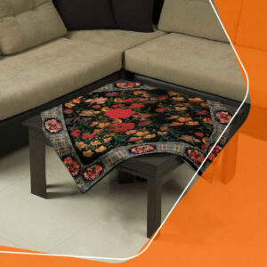 Persisch-inspirierte Samttischdecke mit Rosenmuster