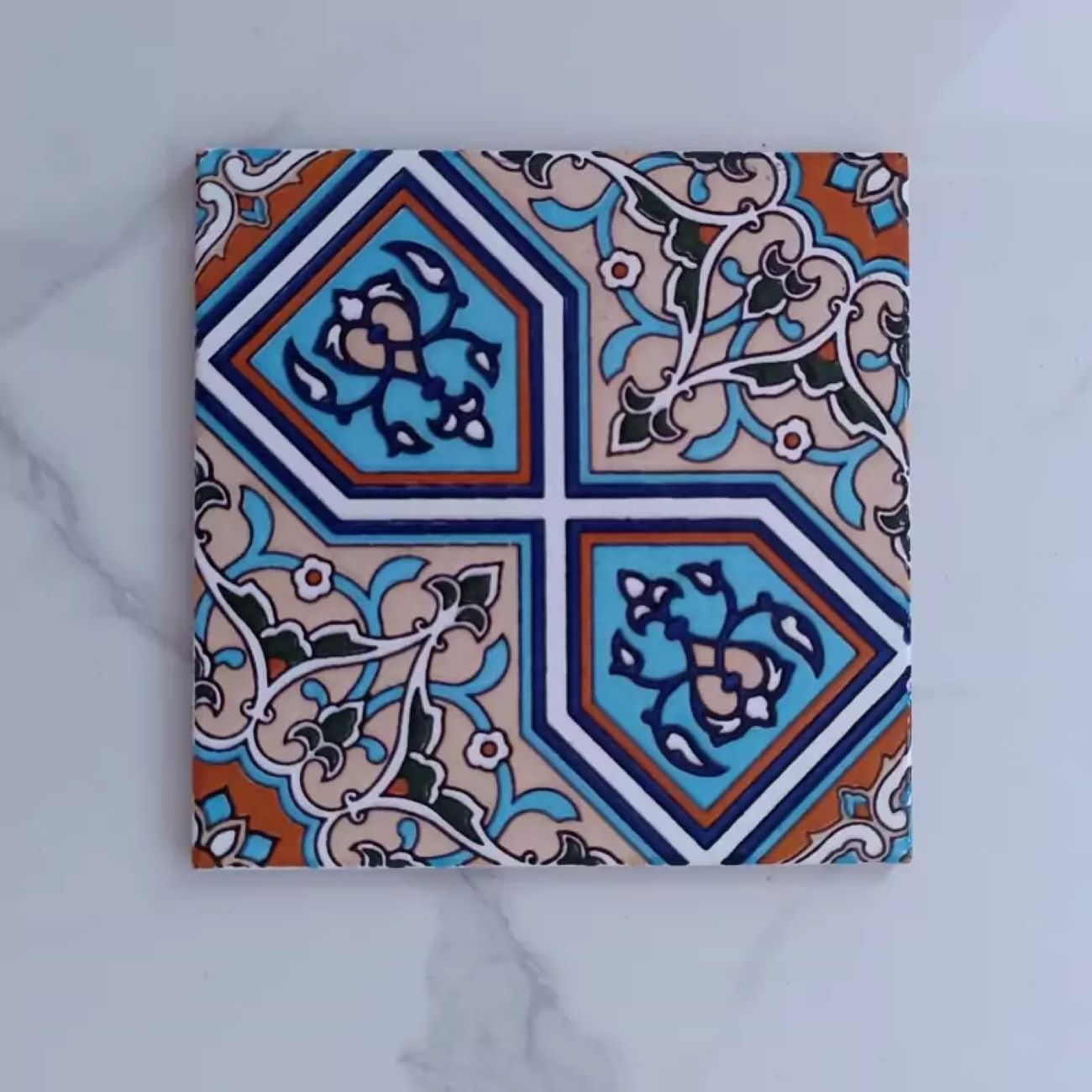Persische Fliesen – Wand- und Bodeninstallation für elegante Innenräume, 25 Stück