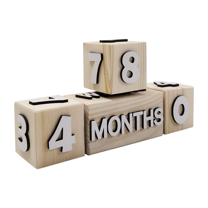 Holzwürfel-Schreibtischkalender – Stilvoll & Funktional