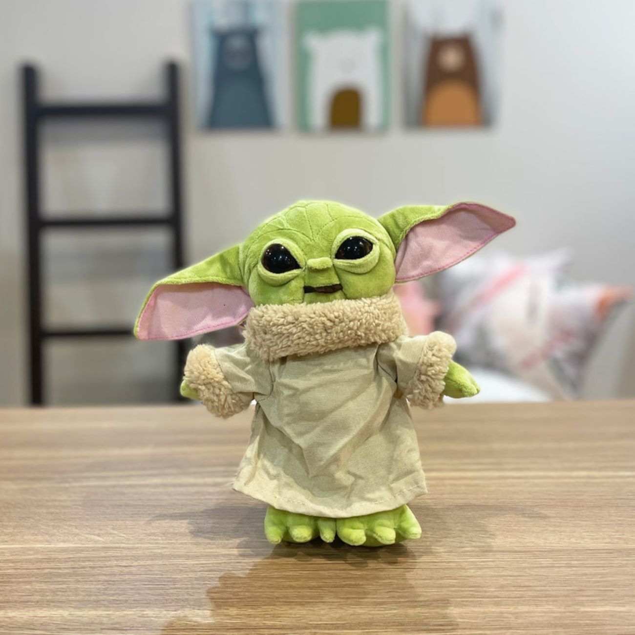 Baby-Yoda-Figur, 30 cm hoch