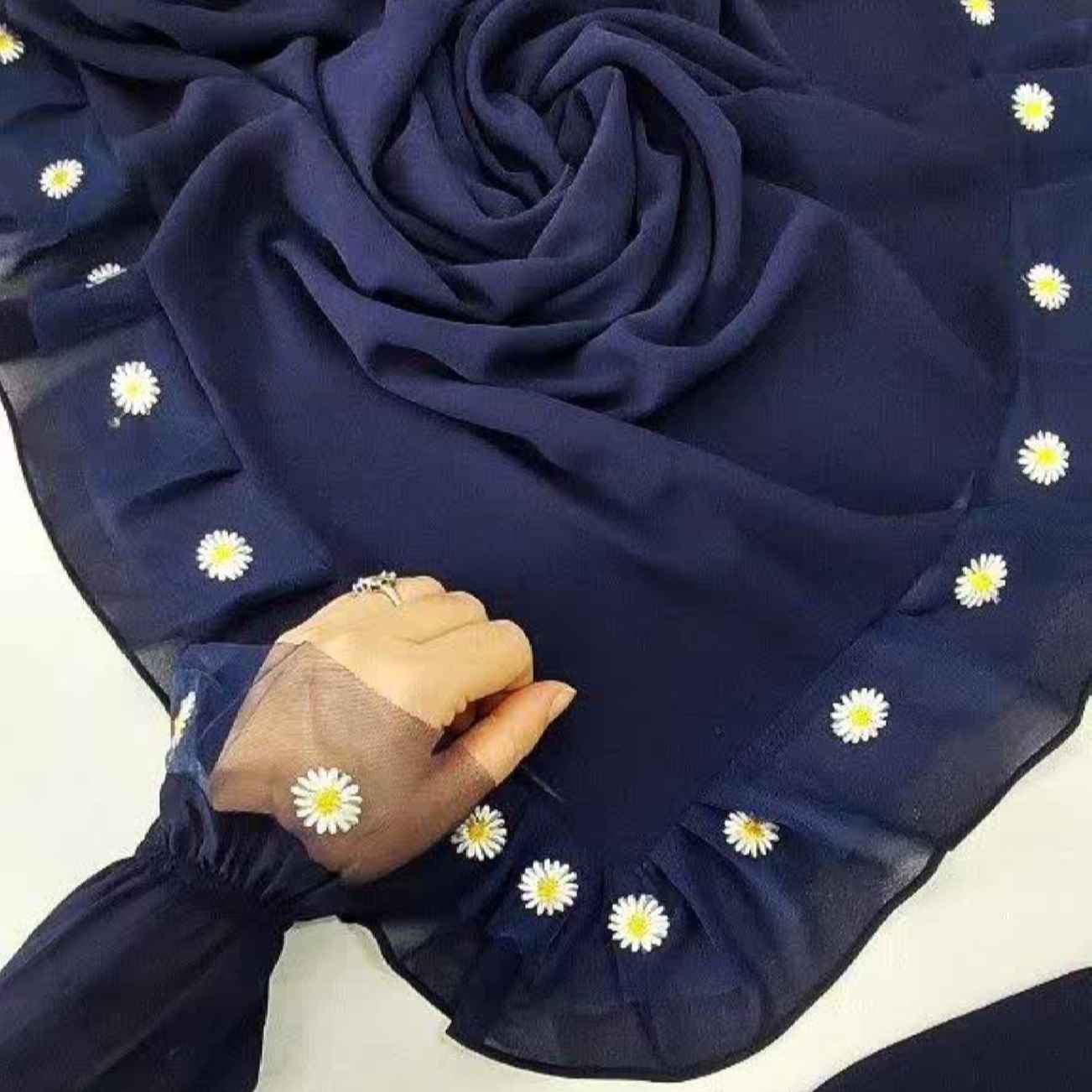 Persisches Mini-Kopftuch für Damen – Luxuriöses & Lebhaftes Traditionelles Druckmotiv