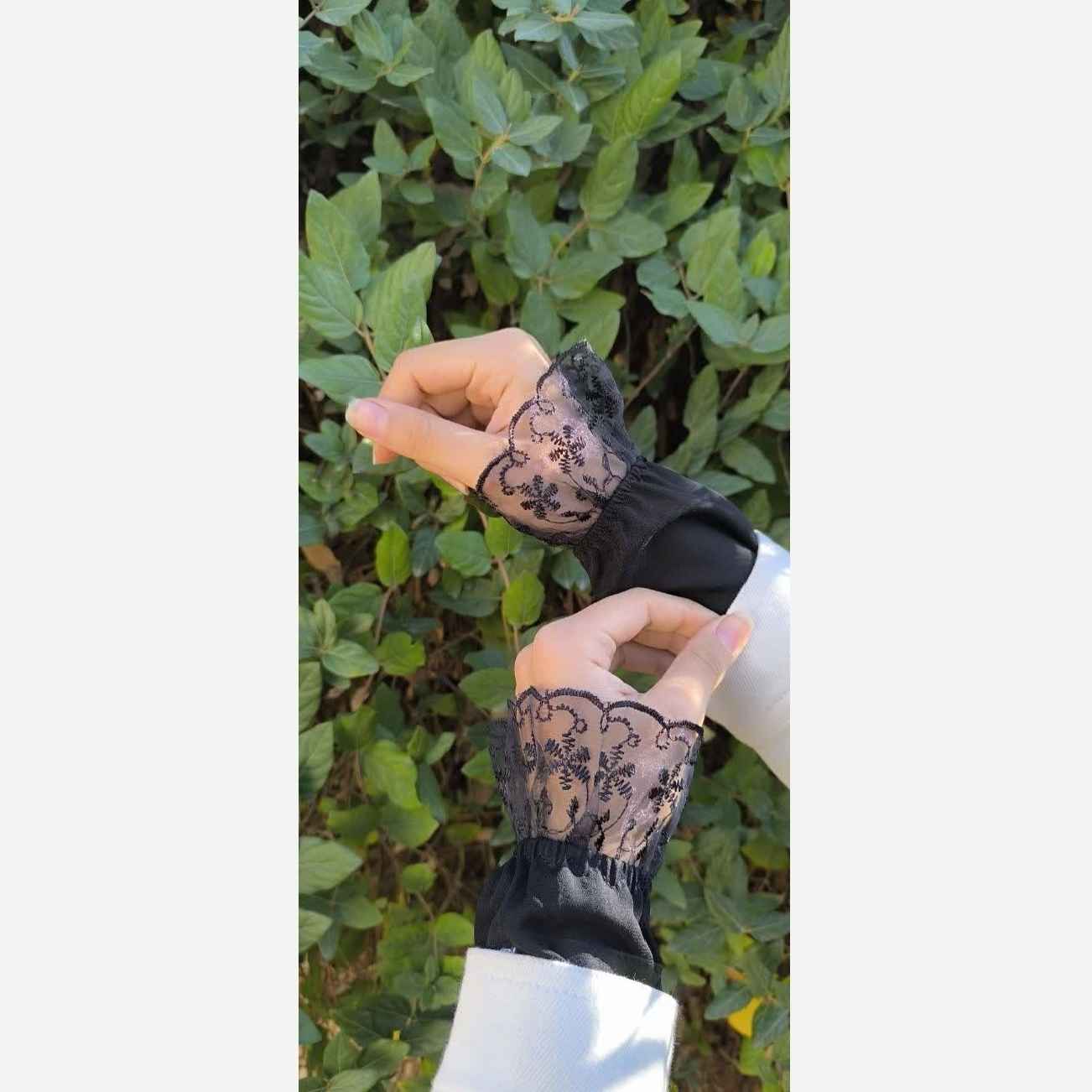 Damenschal – Schal mit Armabdeckung und eingefasstem Kanten-Design