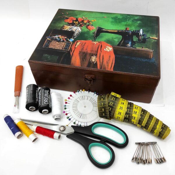 Holz-Nähkasten mit verschiedenen Fächern für Ihre Werkzeuge – Künstlerisches Design