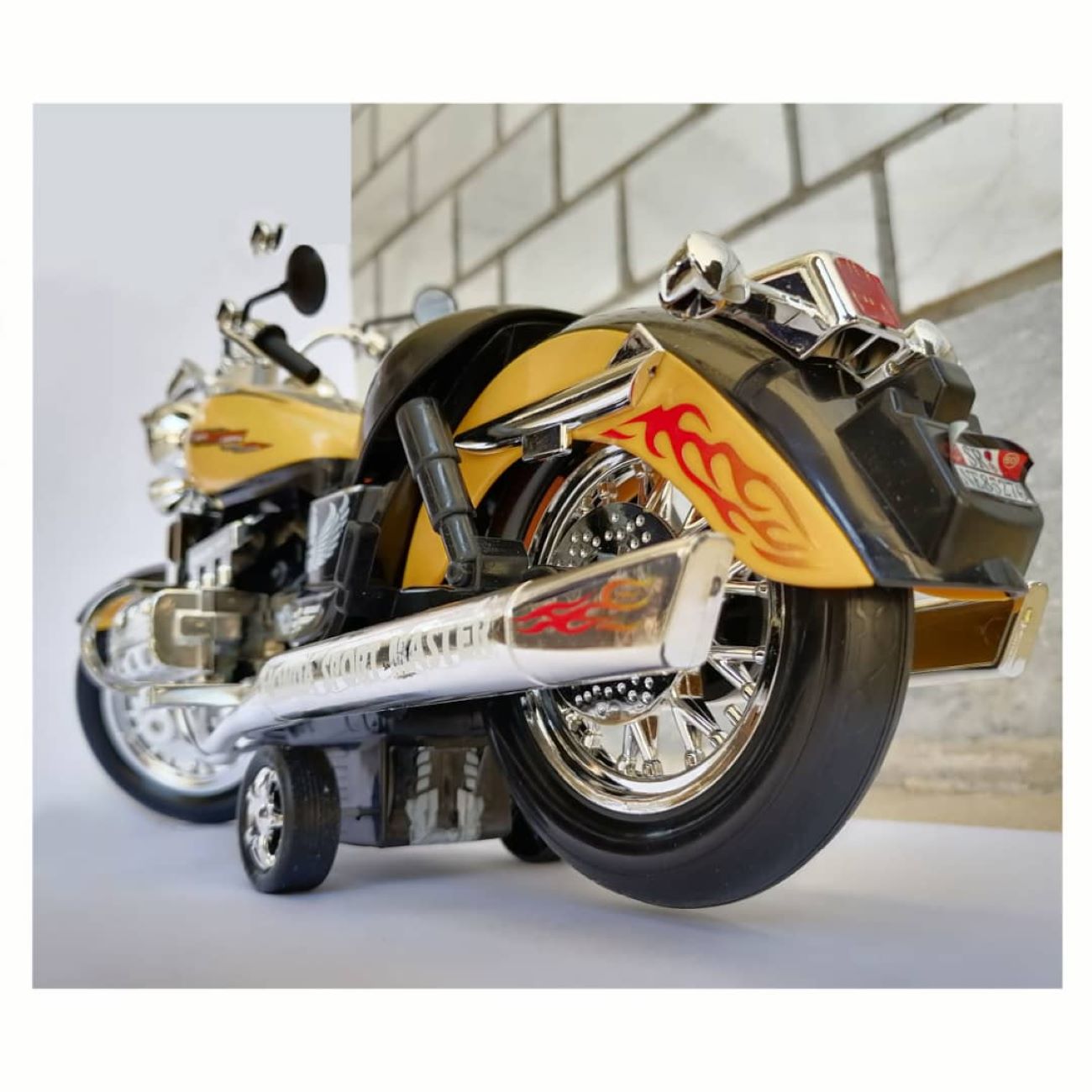Harley Davidson Spielzeug-Motorrad – Realistisches Modell für Kinder & Sammler