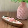 Aromatische Kerze im Holzglas – Perfekt zum Verschenken oder als Wohnaccessoire mit Blumen-Design