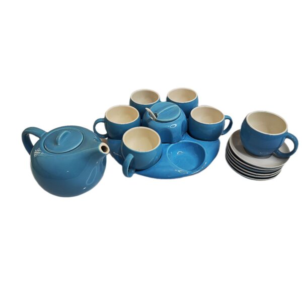 Beautiful-Ceramic-Tea-Sets-for-a-Memorable-Tea-Experience-4