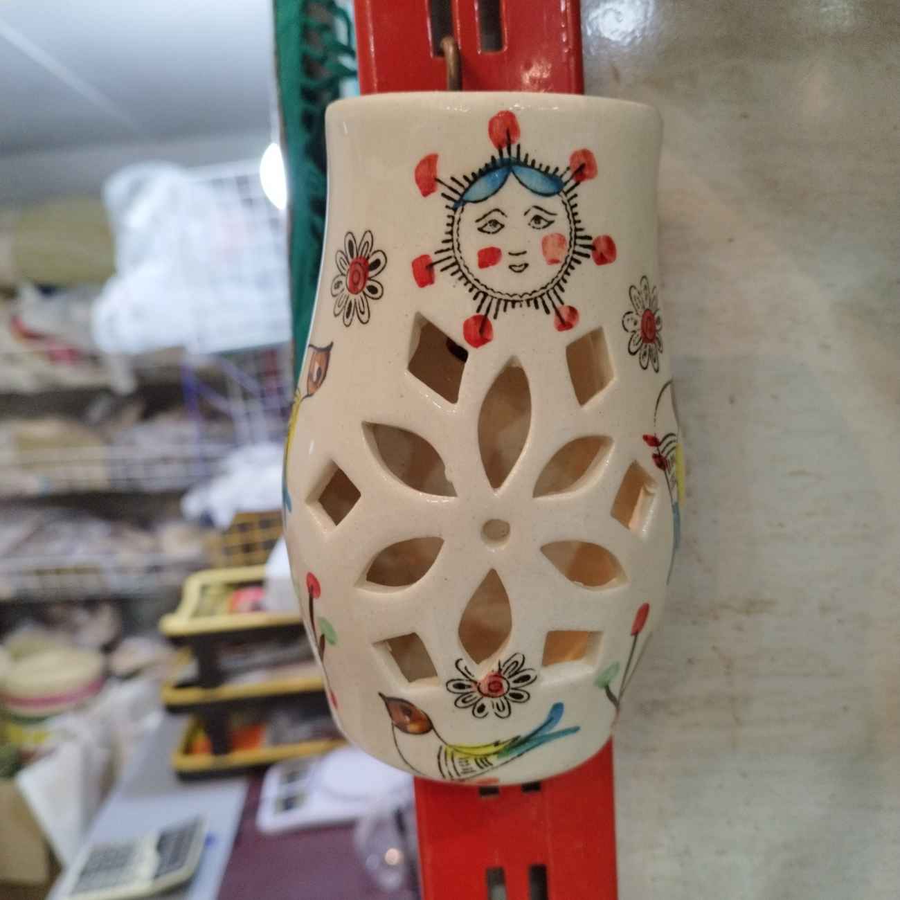 Keramischer Wandpflanzer im Gitterdesign – Ideen zur Umgestaltung Ihres Raums mit Vogel- und Blumenmuster (5x)