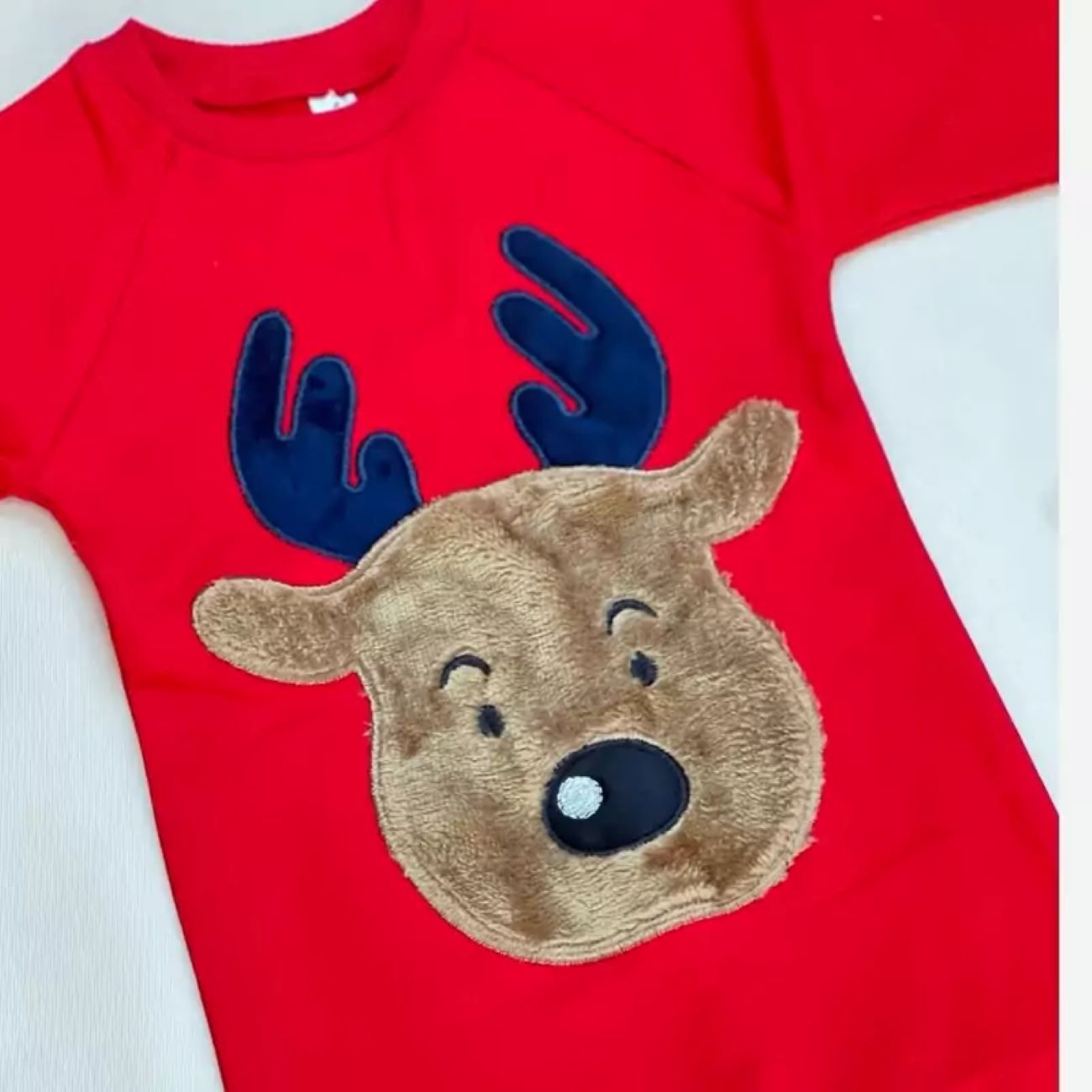 Baby-Strampler mit Hirschmotiv – hochwertige Baumwolle, weich und bequem für den Alltag