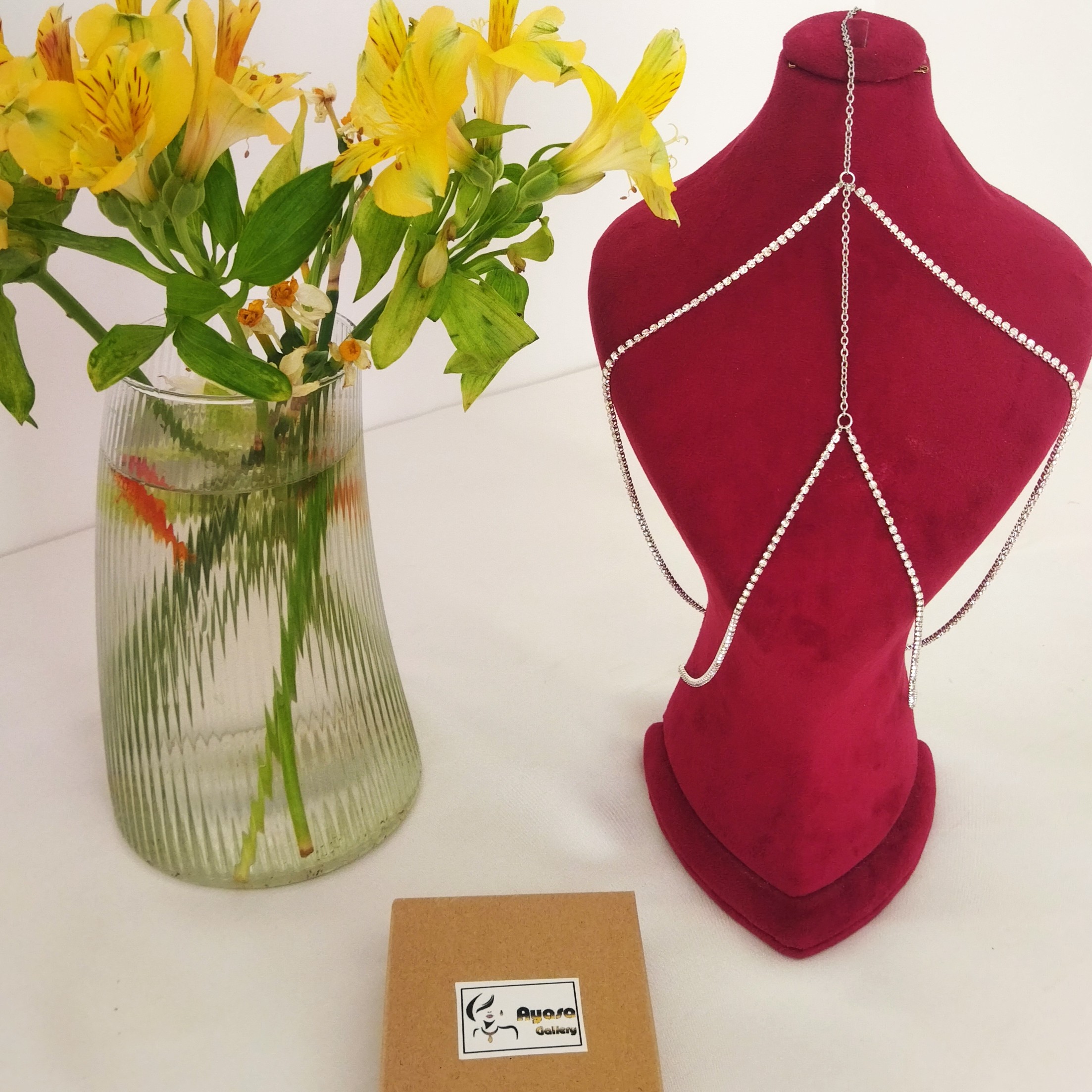 Modische Oberschenkelkette – Verleiht Ihrem Streetstyle eine kantige Note