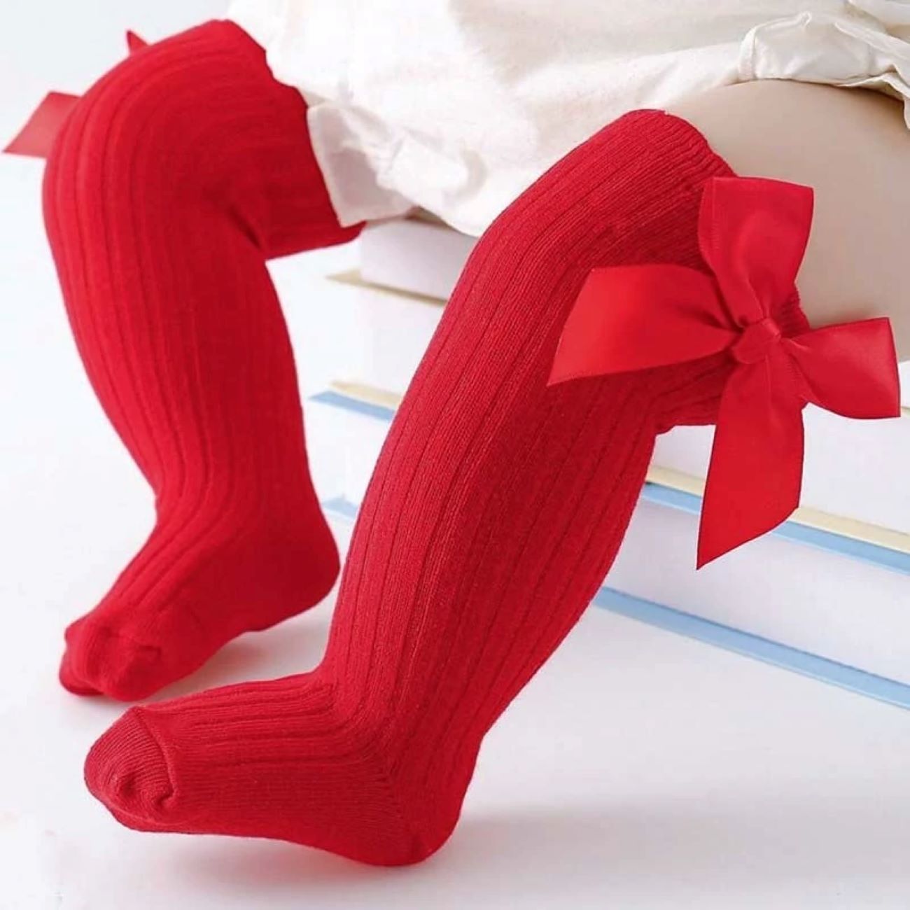 Lange Kleid Socken für Mädchen mit Schleife – Premium-Qualität aus roter Baumwolle