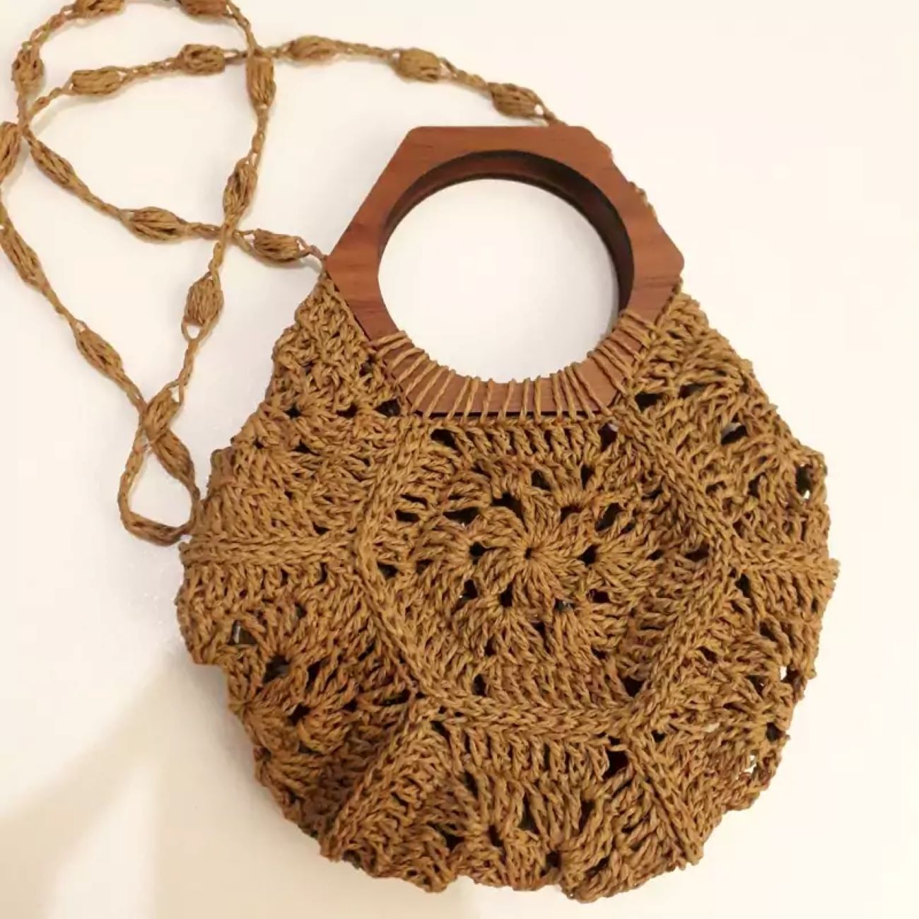 Handgemachte Raffia-Häkeltasche – Leicht, langlebig und natürlich schön