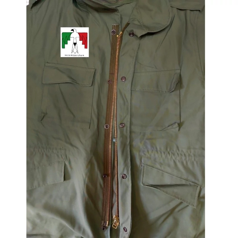 Iranische IRGC-Uniformjacke in Grün mit vier Taschen