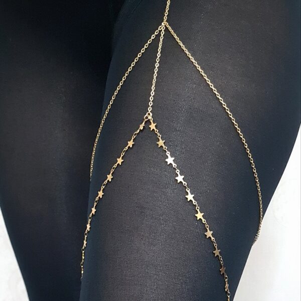 Layered-Star-Thigh-Chain-–-Unique-Star-Themed-Leg-Jewelry