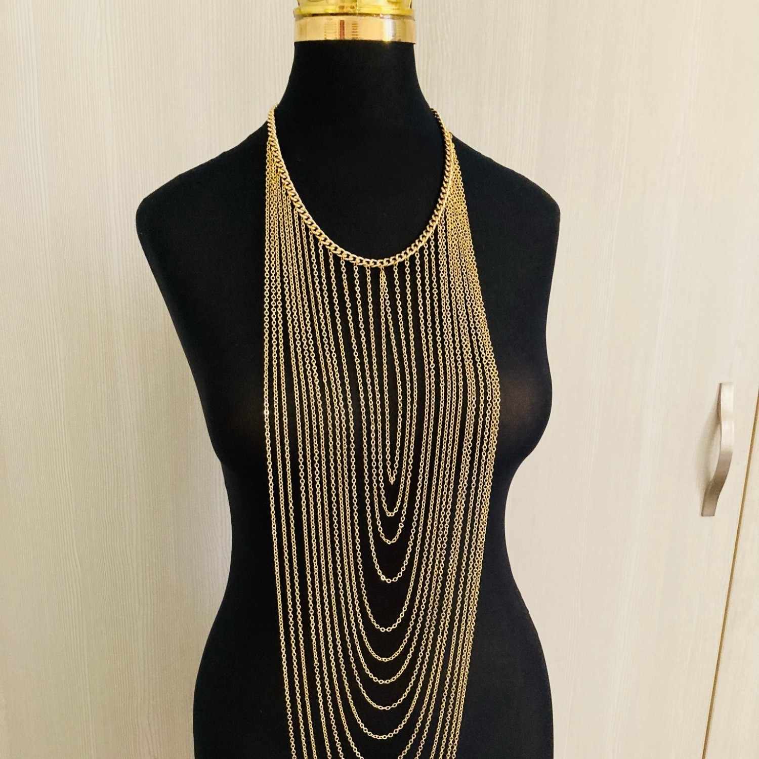 Mehrlagige Körperkette – Geeignet für Kleider und Party-Looks