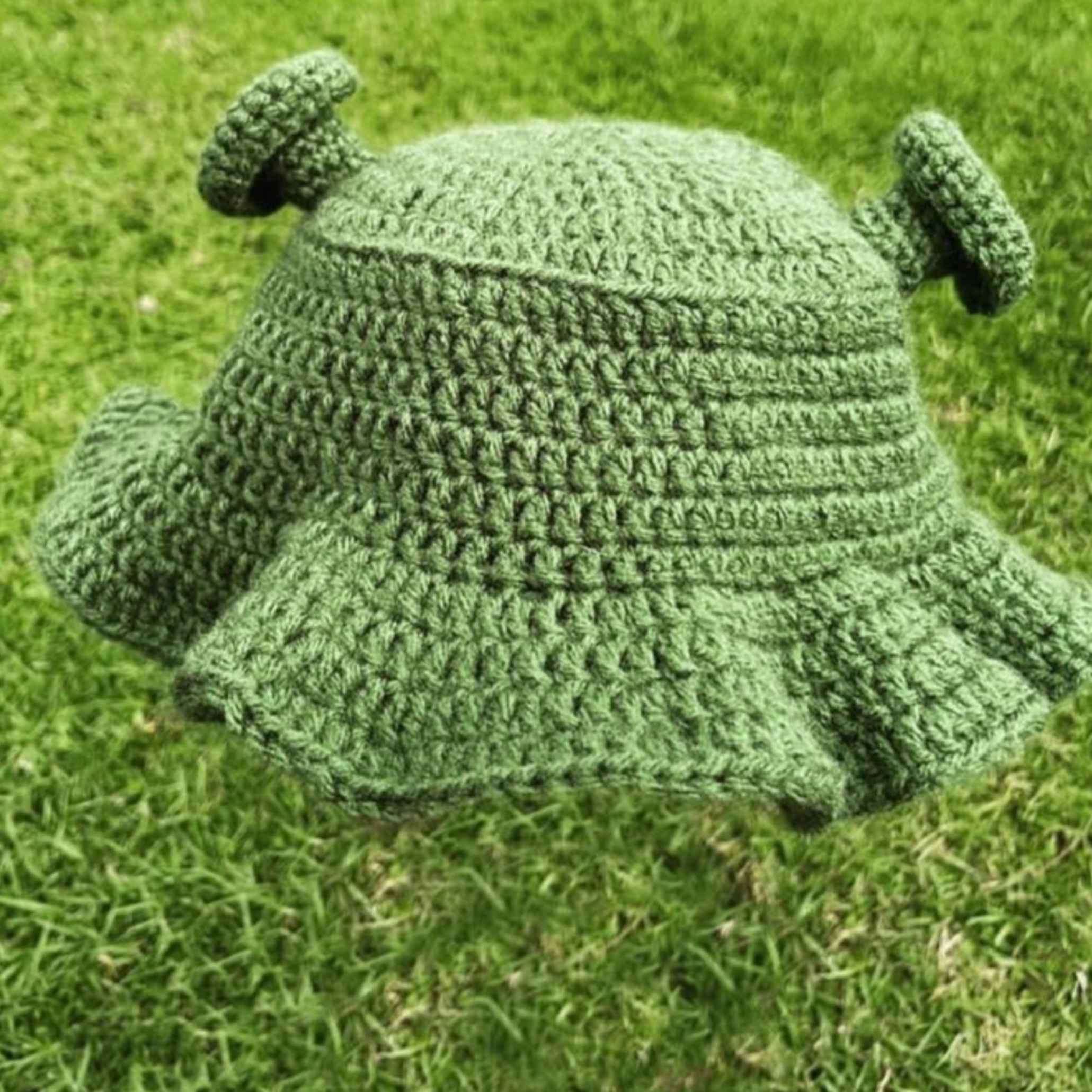 Shrek-inspirierter gehäkelter Oger-Bucket Hat mit Ohren – Für Freizeit und Reisen geeignet