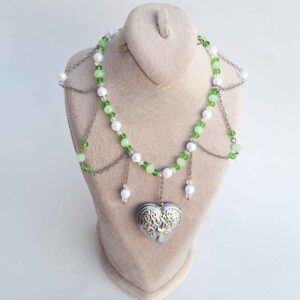 Choker aus Edelstahl mit Perlen & Kristallen – Anlaufsicher & Hypoallergen