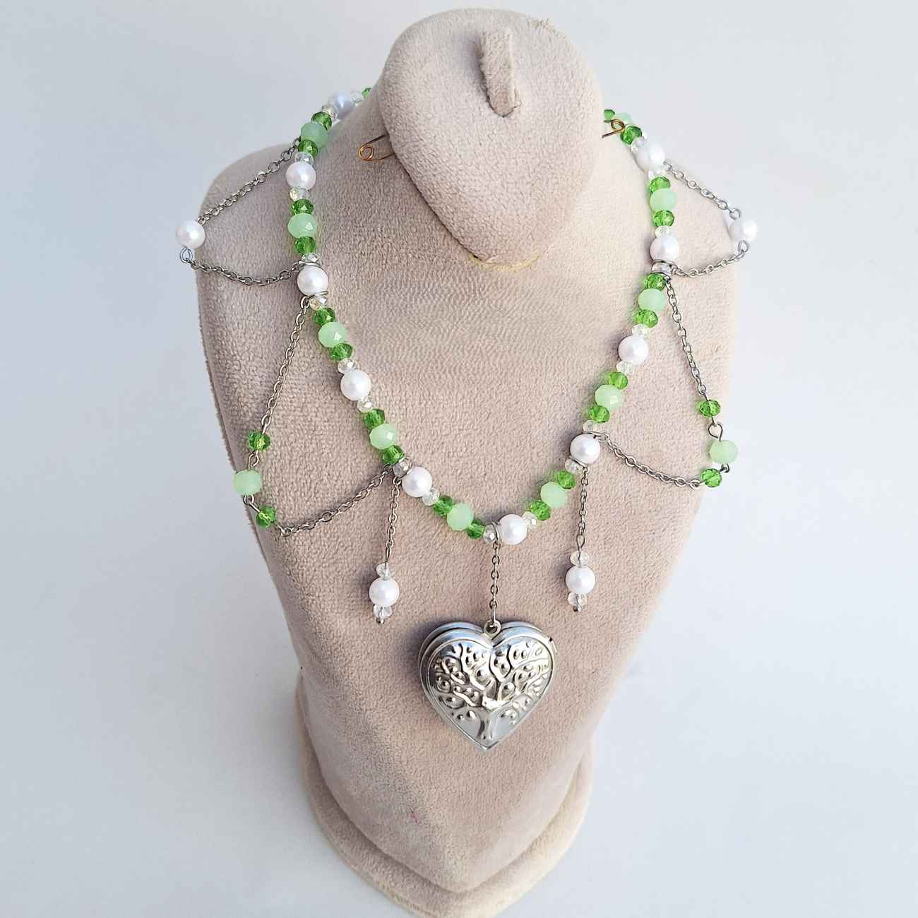 Choker aus Edelstahl mit Perlen & Kristallen – Anlaufsicher & Hypoallergen