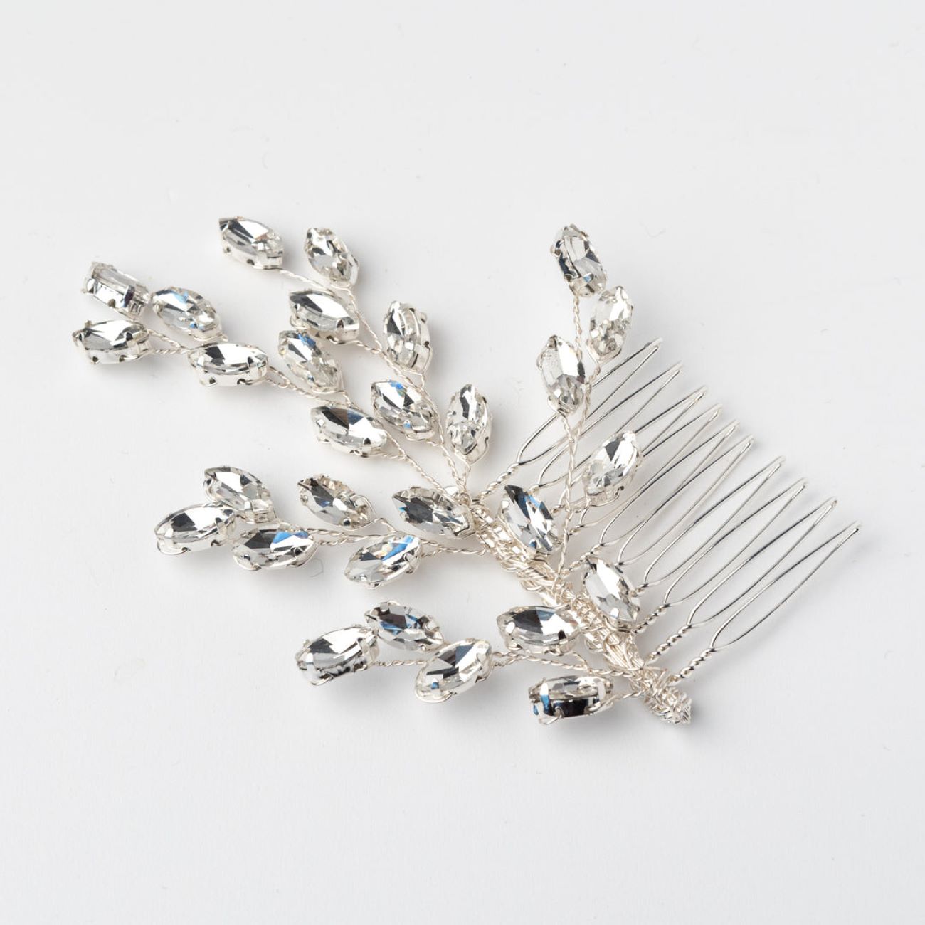 Eleganter Metall-Haarkamm-Clip mit Blatt-Gemdesign – 2 Stück