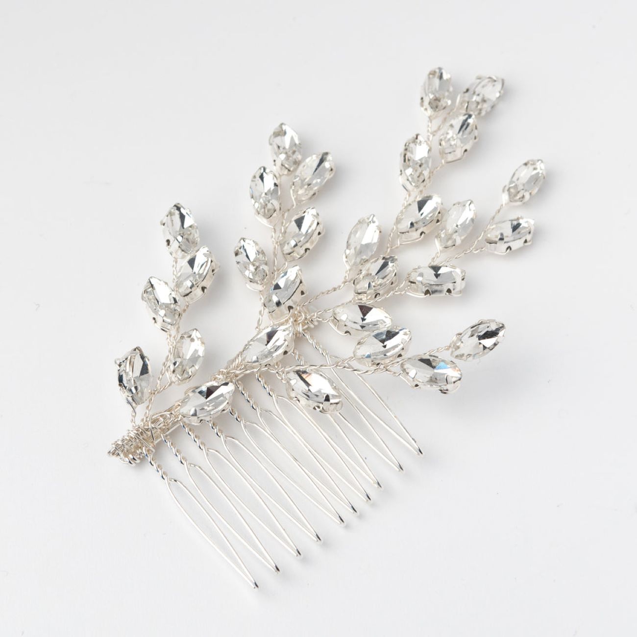 Eleganter Metall-Haarkamm-Clip mit Blatt-Gemdesign – 2 Stück