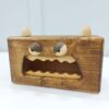 Fantasievolle Holz-Taschentuchabdeckung – Wütendes Monster-Design