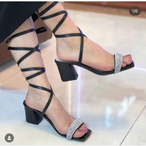 Gladiator-Lace-Up-Sandal-with-Adjustable-Straps-with-Mid-Heel-Design-2