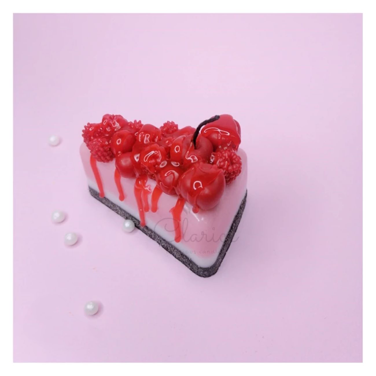 Handgemachte Kerze – Elegant gestaltet wie ein köstliches Dessert